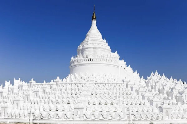 Hsinbyume pagoda bianca — Foto Stock