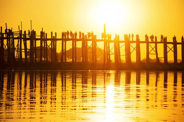 U Bein Bridge Tramonto — Foto Stock