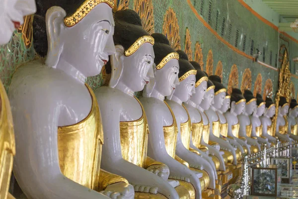 Templo Umin Thounzeh en myanmar —  Fotos de Stock