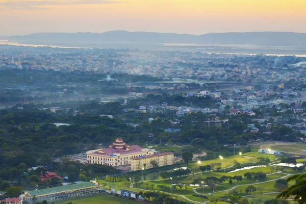 М'янма mandalay захід сонця — стокове фото