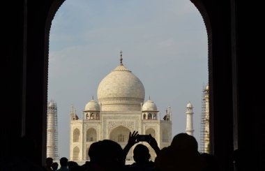 Taj Mahal üzerinde ilk bakış