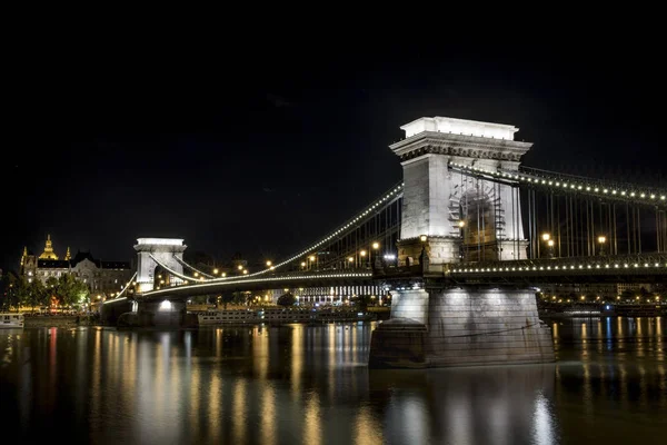 Ponte Chain Budapeste Vista Noturna — Fotografia de Stock