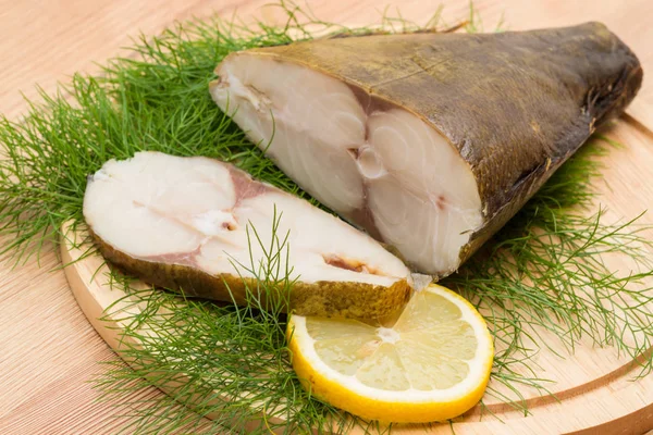 Kallrökt fisk med citron — Stockfoto