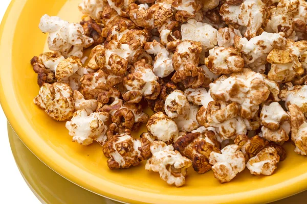 Popcorn na žlutém štítku — Stock fotografie