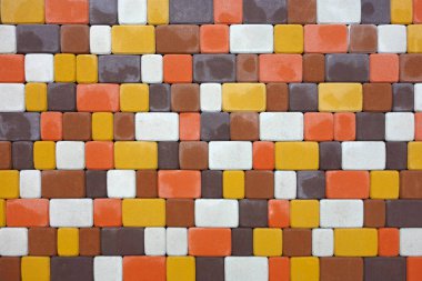 Renkli kaldırım döşeme