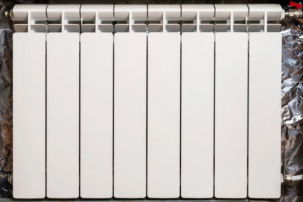 Systémy vytápění radiátory bimetalické — Stock fotografie