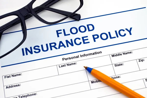 Food insurance policy with pen and glasses — Stock Photo, Image