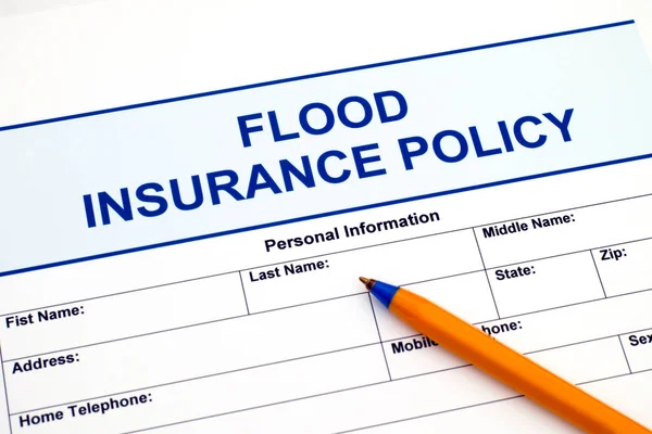 Food insurance policy with pen. — Stock Photo, Image