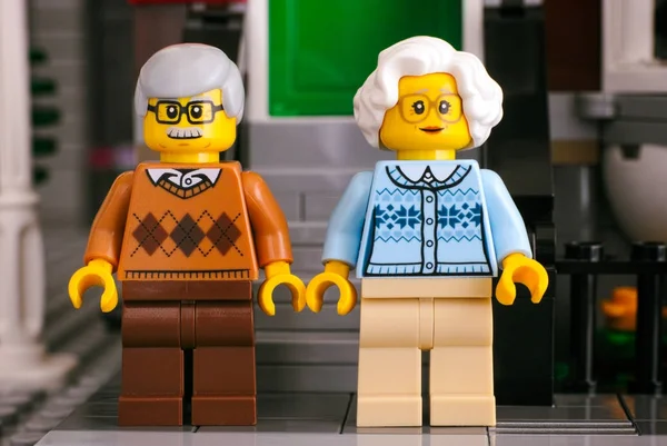 Lego coppia anziana minifigure . — Foto Stock