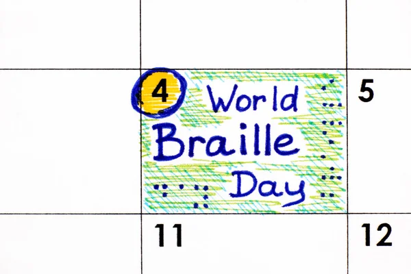 Напоминание о Всемирном дне шрифта Брайля в календаре. 4 января . — стоковое фото