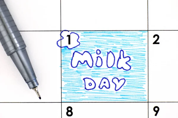 Υπενθύμιση Ημέρα Γάλακτος Στο Ημερολόγιο Στυλό Ιουνίου — Φωτογραφία Αρχείου
