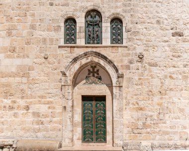 Olay yeri İsa 'nın çarmıha gerildiği yer.