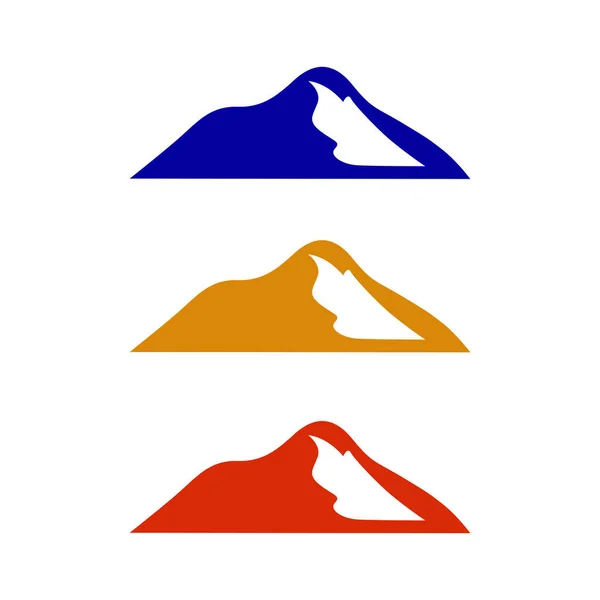 Vintage Tasarım Logosu Dağlar Tepeleri Farklı Renkte Beyaz Üzerine — Stok Vektör