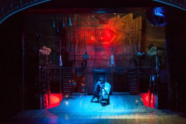 Odessa akademik Rusça Dr sahnede müzik 