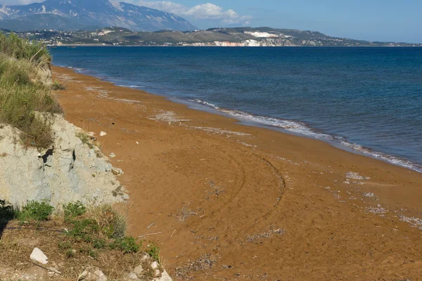 Panoramisch uitzicht van Xi strand, strand met rode zand in Kefalonia, Ionische eilanden — Stockfoto