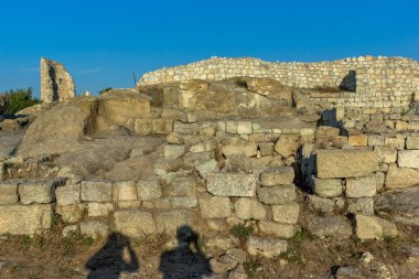 Antik Trakya şehir olan Perperikon, Kırcaali bölgesi gündoğumu Panoraması