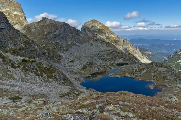 Increíble paisaje de lagos Elenski, Montaña Rila —  Fotos de Stock