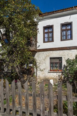 Shiroka Laka kasabasında eski ev, Smolyan bölgesi