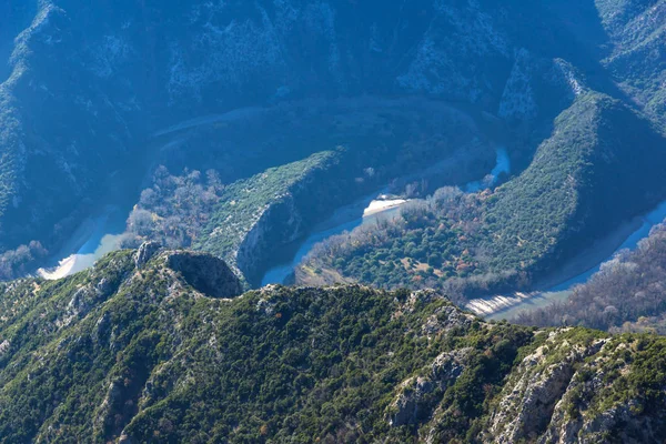 Fantastische Panorama van Nestos kloof in de buurt van de stad van Xanthi, Oost-Macedonië en Thracië — Stockfoto