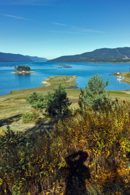 Dospat depo, Paşmaklı bölge su ada, sonbahar yatay