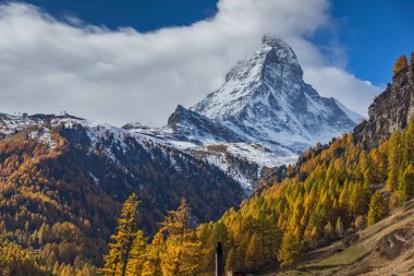 Mount Matterhorn, Valais Canton sonbahar Panoraması