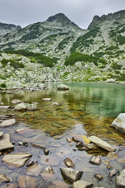 Incredibile vista intorno ai laghi Samodivski, Pirin Mountain — Foto Stock