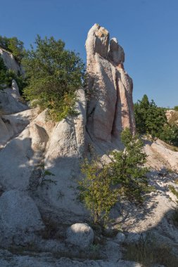 Kırcaali şehri yakınındaki panoramik kaya fenomen taş düğün