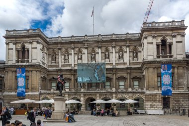 Londra, İngiltere - 16 Haziran 2016: Kraliyet Sanat Akademisi, Londra, İngiltere