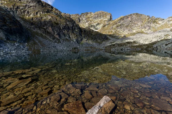 Yeşil çim ve Malyovitsa tepe, Rila Dağı