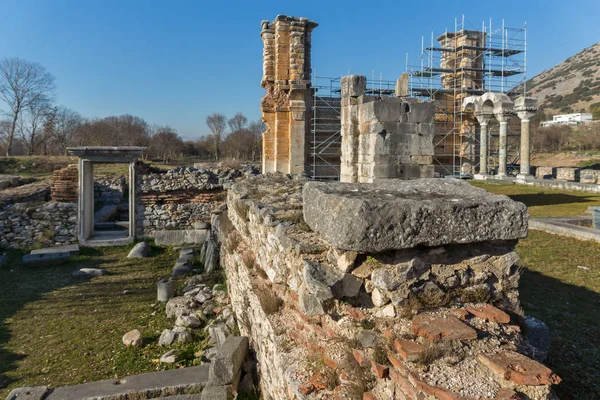 Vchodu do baziliky v archeologické oblasti starověkého Philippi, Východní Makedonie a Thrákie — Stock fotografie