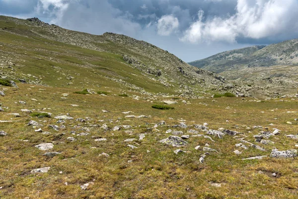 Panorama dal passo di Banderitsa al Polo di Spano, Monte Pirin — Foto Stock