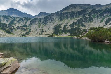 Banderishki Kınalı tepe ve Balık Gölü, Pirin Dağı