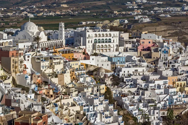 Vista panorámica de la ciudad de Fira, isla de Santorini, Thira, Cícladas — Foto de Stock