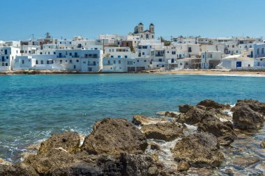 Venedik Kalesi ve Naoussa şehirde, Paros Adası, Cyclades küçük bağlantı noktası