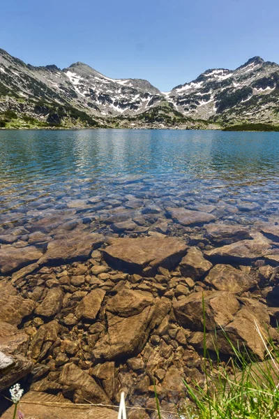 Paysage incroyable du lac Popovo, Pirin Mountain — Photo