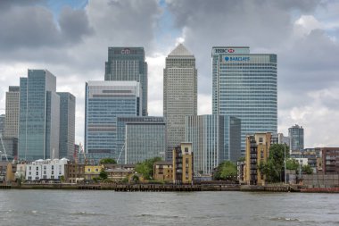 Londra, İngiltere - 17 Haziran 2016: Canary Wharf görünümünden Greenwich, Londra, İngiltere