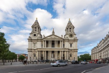 Londra, İngiltere - 17 Haziran 2016: Londra'daki St. Paul Katedrali şaşırtıcı