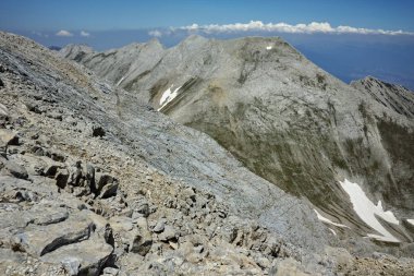 Panoramik Kutelo tepe ve Koncheto üzerinden Vihren, Pirin Dağı