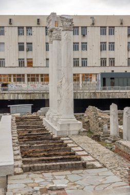 Plovdiv, Bulgaristan - 30 Aralık 2016: Panorama in Ruins of Roma Odeon şehir Plovdiv,