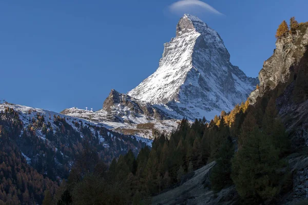 Amazing view of mount Matterhorn, Canton of Valais, Alps — Stock Photo, Image