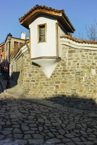 PLOVDIV, BULGARIA - 2 DE ENERO DE 2017: Edificio del Museo Etnográfico en el casco antiguo de Plovdiv — Foto de Stock