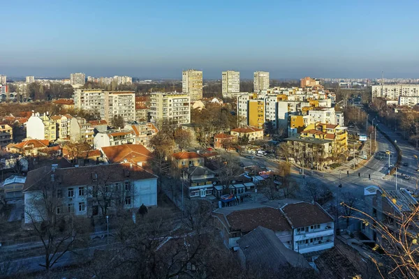 Пловдив, Болгарія - 2017 2 січня: Панорама на місто Пловдива від nebet Хілл Тепе — стокове фото