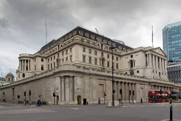 London, england - juni 18 2016: gebäude der bank of england in london — Stockfoto