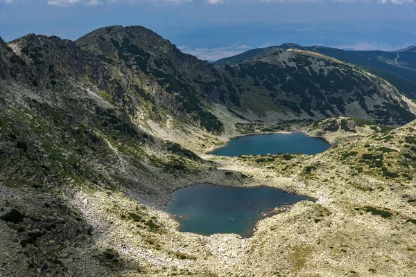 Panorama para Musalenski lagos de Musala Peak, Rila montanha — Fotografia de Stock