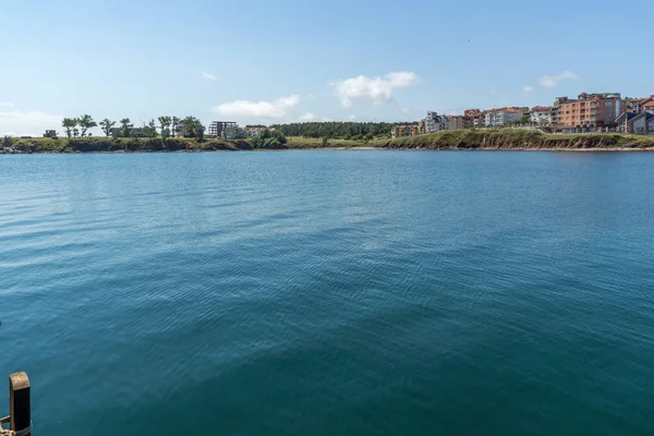 Panorama del puerto de la ciudad de Ahtopol, Bulgaria — Foto de Stock