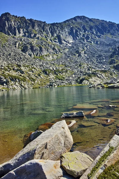 Incredibile vista sul lago Argirovo, montagna Pirin — Foto Stock