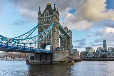Tower Bridge Londra günbatımı Panoraması ikindi, İngiltere