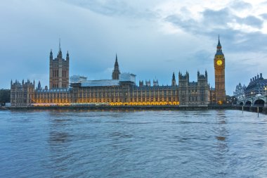 Big Ben, Westminster Sarayı, Londra, İngiltere Parlamentosu evleri