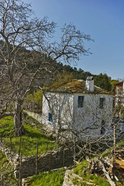 Casa velha na aldeia de Maries, ilha de Thassos, Macedônia Oriental e Trácia — Fotografia de Stock