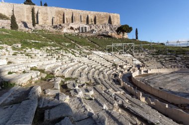 Atina, Attica akropolisi Dionysos Tiyatrosu kalıntıları